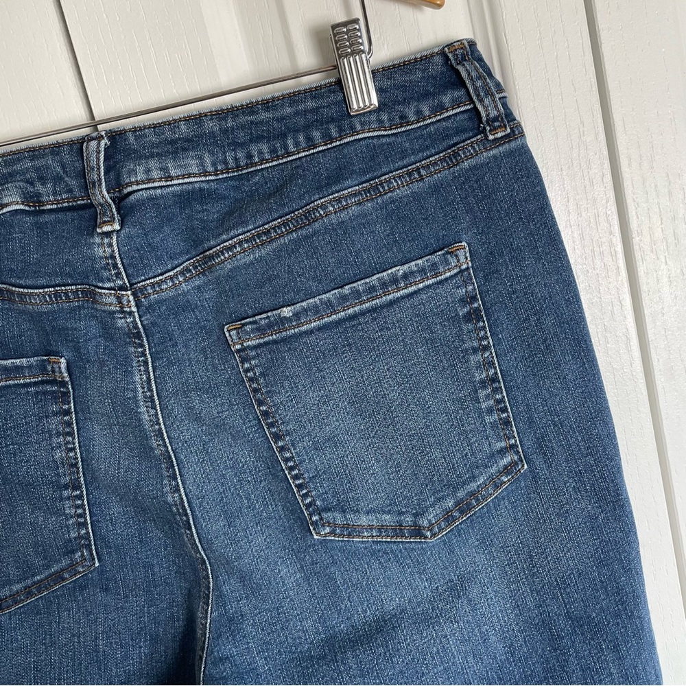 Chico's Define Me Flare Denim Jeans Women’s 16 Blue Wide Leg Cotton Boho Western - Picture 8 of 15